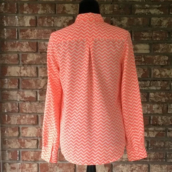 American Eagle Outfitters Shirt - Picture 6 of 7